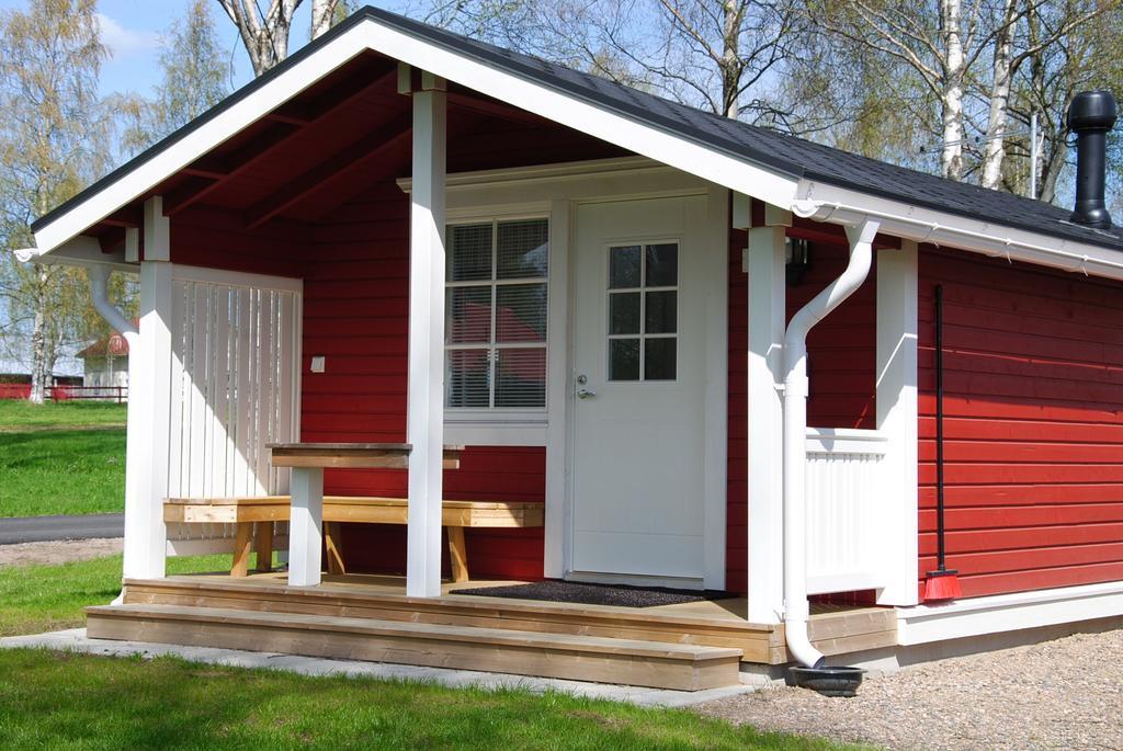 Tastulan Lomakylae Hotel Kaustinen Exterior photo